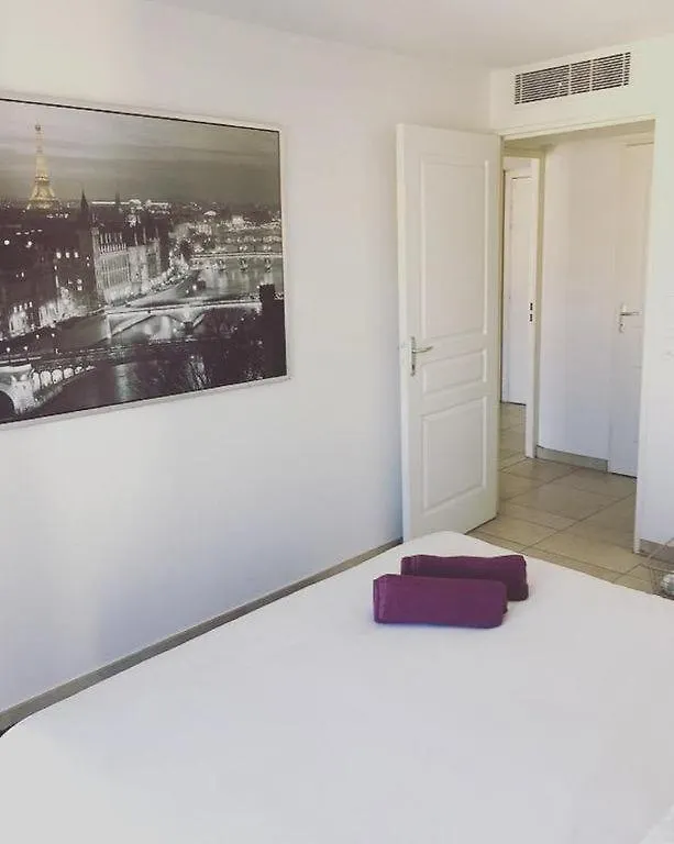 6 Rue Merle Apartment Cannes France